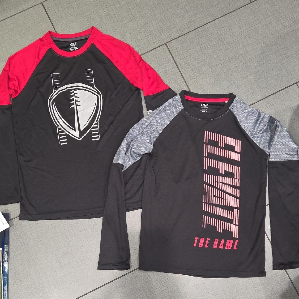 Athletic Works Black and Red Long Sleeve Tees